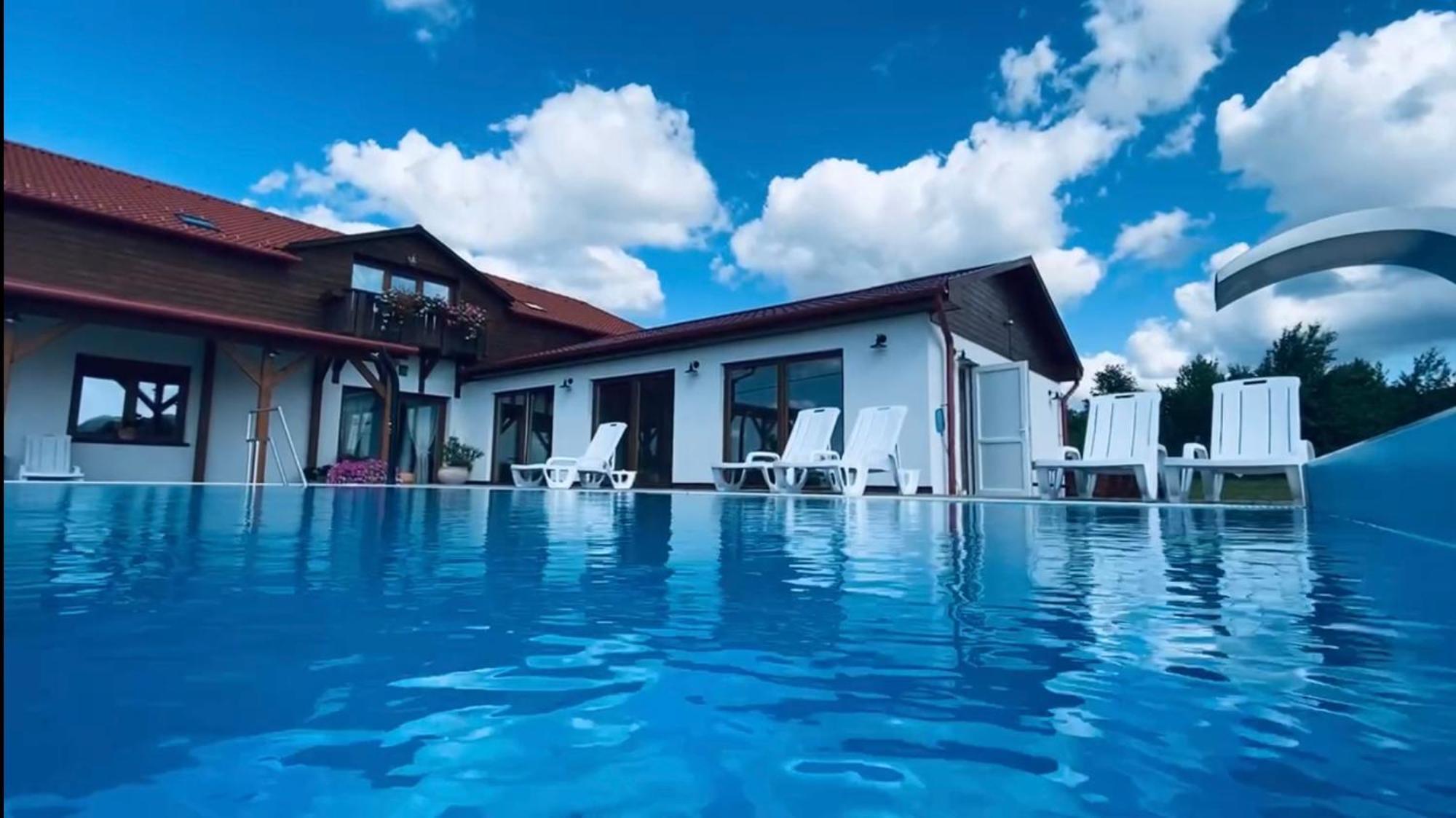 Gold Horse Vendeghaz Hotel ซิลวาชวาร็อด ภายนอก รูปภาพ